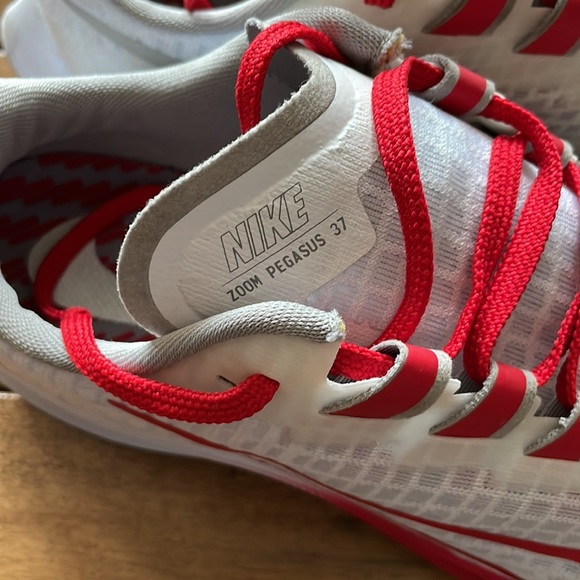 Nike Zoom Pegasus 37 Ohio State Mens Size 8.5 - Picture 6 of 12